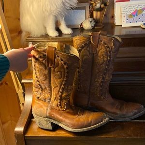 Durango Vintage Men’s Cowboy Boots